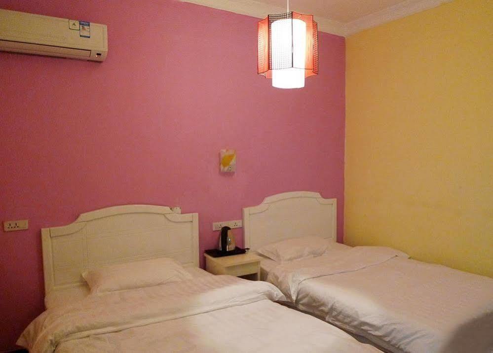 Yangshuo Romantic Inn Eksteriør bilde